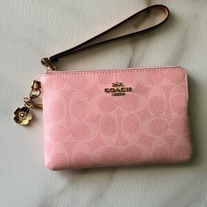 Coach Powder Pink Leather Wristlet NWT